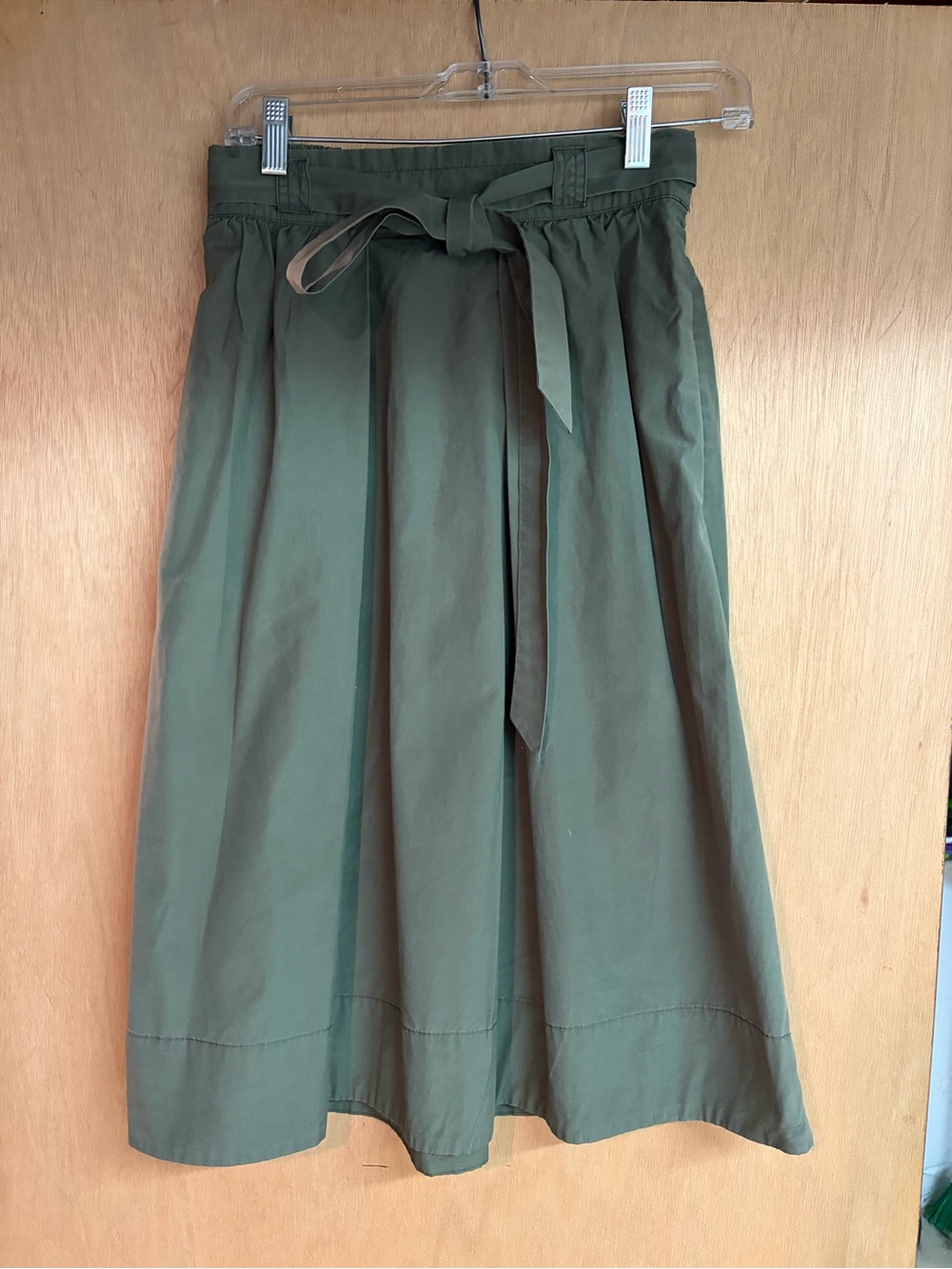 Madewell Olive Green Midi Skirt with Tie Waist size Small Pockets!